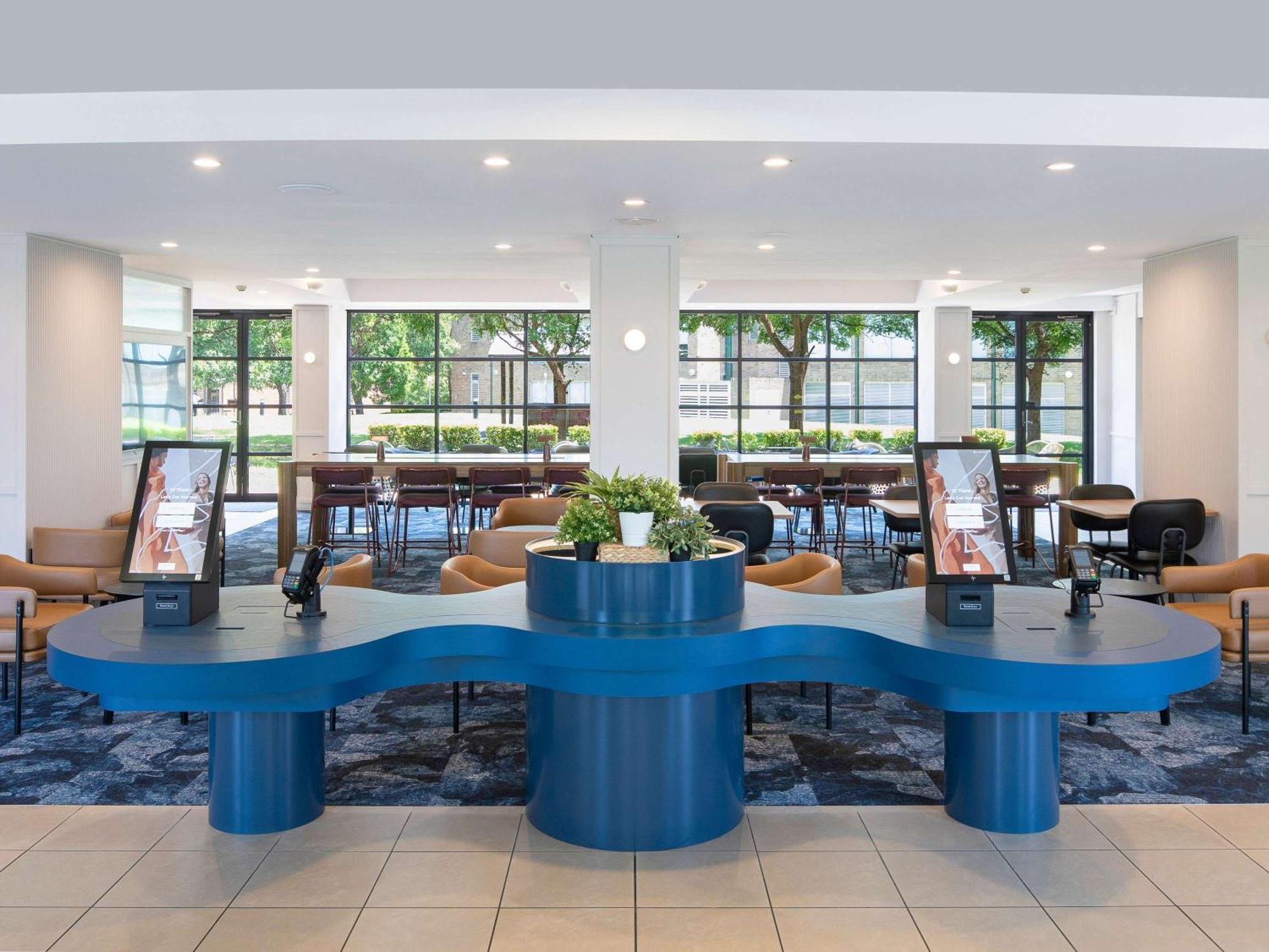 Mercure Sydney Macquarie Park Buitenkant foto