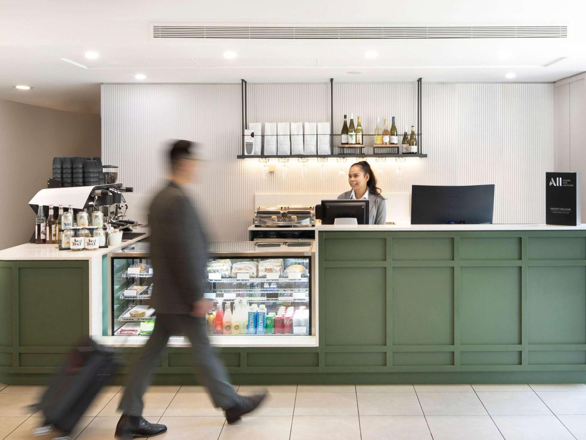 Mercure Sydney Macquarie Park Buitenkant foto