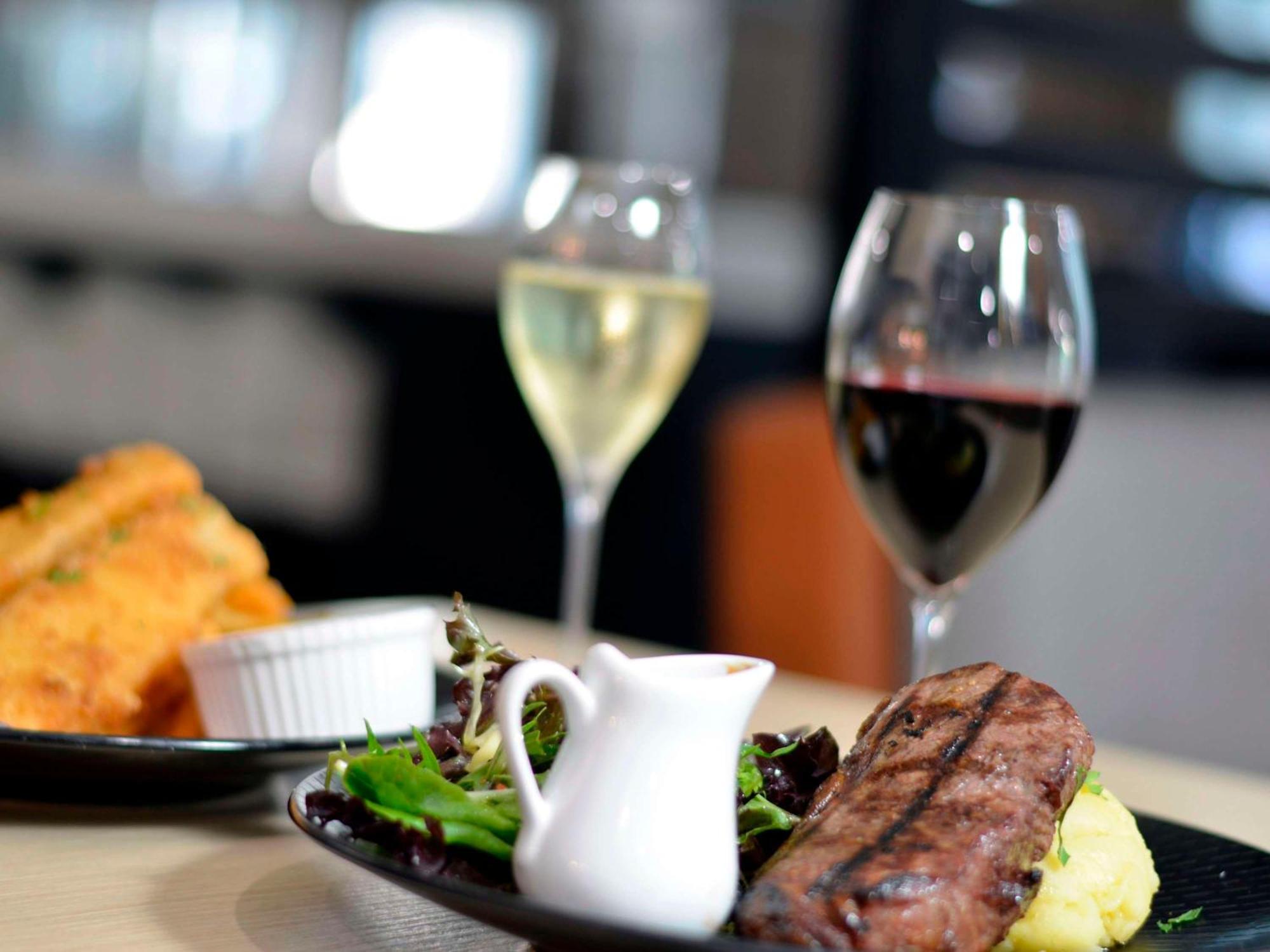 Mercure Sydney Macquarie Park Buitenkant foto